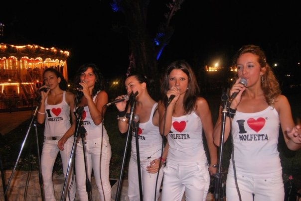 La musica, del mercoled&igrave;, caff&egrave; al Duomo, Molfetta 